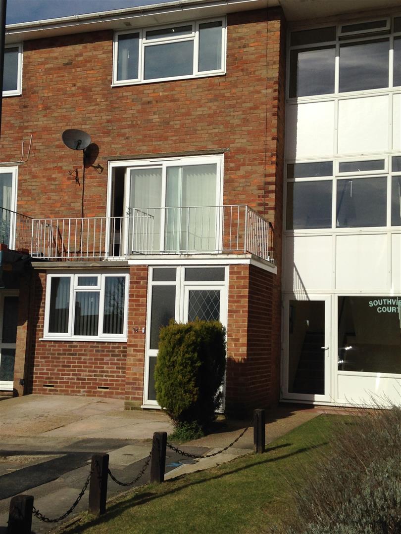 House Share | Southview Close, Southwick, Brighton | To Let